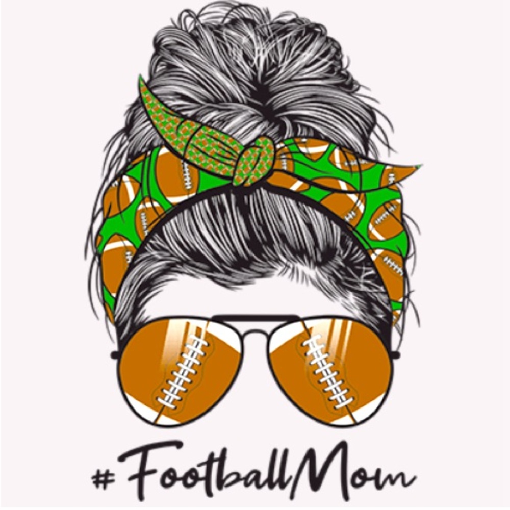 ❤️🏈Brand New- Made to order T-Shirt🏈❤️